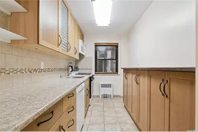 147-10 84th Road #1N, Briarwood, NY 11435 - Photo 1