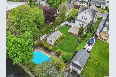 21 Harrison Avenue, Lynbrook, NY 11563 - Photo 1
