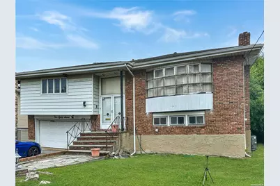 487 Links Drive, Oceanside, NY 11572 - Photo 1