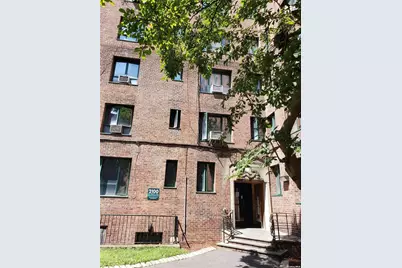 2100 E Tremont Avenue #2E, Bronx, NY 10462 - Photo 1