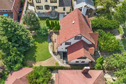 242-18 Van Zandt Avenue, Douglaston, NY 11362 - Photo 1