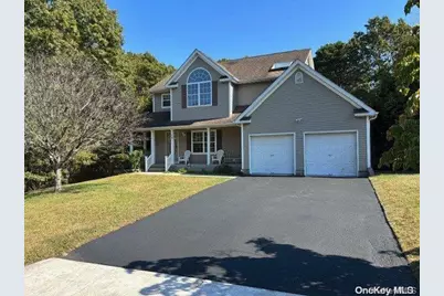 15 Oceanview Boulevard, Manorville, NY 11949 - Photo 1