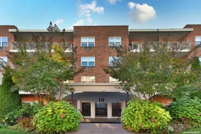 10 Ipswich Avenue #3L, Great Neck, NY 11021 - Photo 1