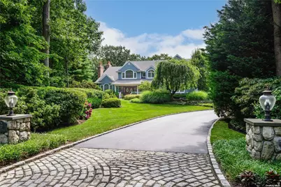 47 Hilltop Drive, Syosset, NY 11791 - Photo 1