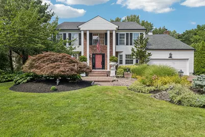 50 I U Willets Road, North Hills, NY 11576 - Photo 1