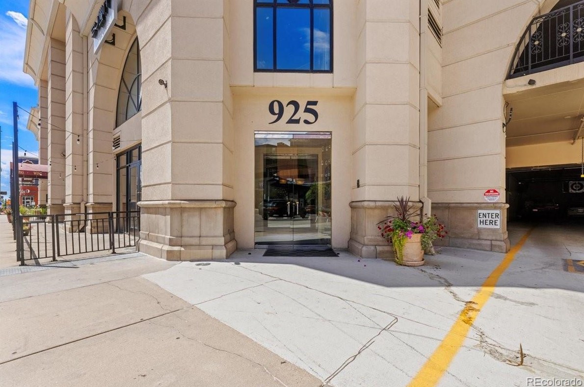 925 Lincoln St Apt 8d, Denver, CO