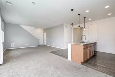 25605 E Maple Place, Aurora, CO 80018 - Photo 12