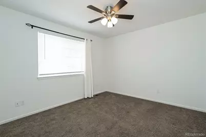 25605 E Maple Place, Aurora, CO 80018 - Photo 18