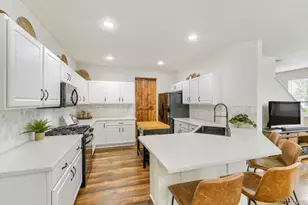 17225 Lark Water Ln, Parker, CO 80134 - Photo 10