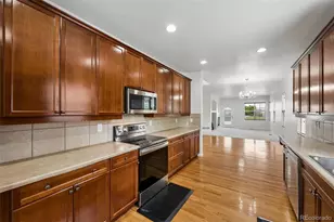 1329 S Coolidge Cir, Aurora, CO 80018 - Photo 2