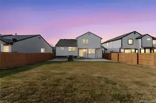 11589 River Run Cir, Commerce City, CO 80640 - Photo 2