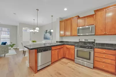8955 E Nichols Place, Centennial, CO 80112 - Photo 10