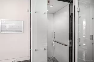 301 Monroe St, Denver, CO 80206 - Photo 44