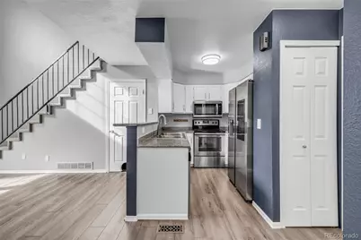 2917 W 81st Avenue #B, Westminster, CO 80031 - Photo 8