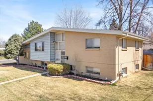 1800 S Monaco Pkwy, Denver, CO 80224 - Photo 1