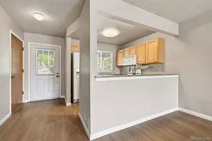 9933 Fairwood St, Littleton, CO 80125 - Photo 6