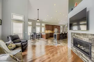 15906 Double Eagle Dr, Morrison, CO 80465 - Photo 10