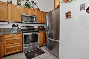 3770 S Genoa Cir, Aurora, CO 80013 - Photo 2