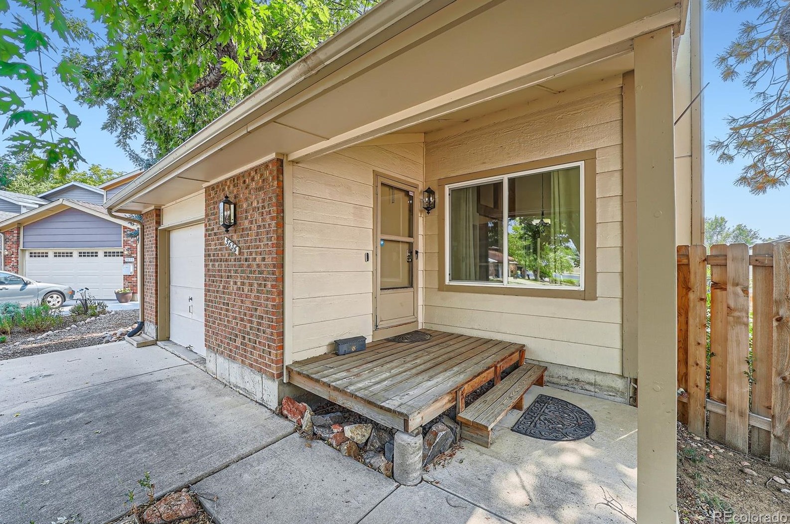 5636 71st Pl, Arvada, CO 80003-3808