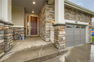 1060 S De Gaulle Ct, Aurora, CO 80018 - Photo 4
