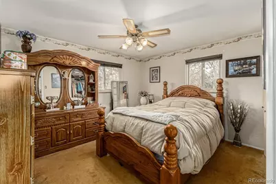 1146 W 102nd Avenue, Northglenn, CO 80260 - Photo 8