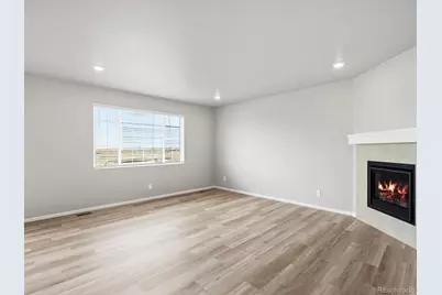 8927 Salida Street, Commerce City, CO 80022 - Photo 8