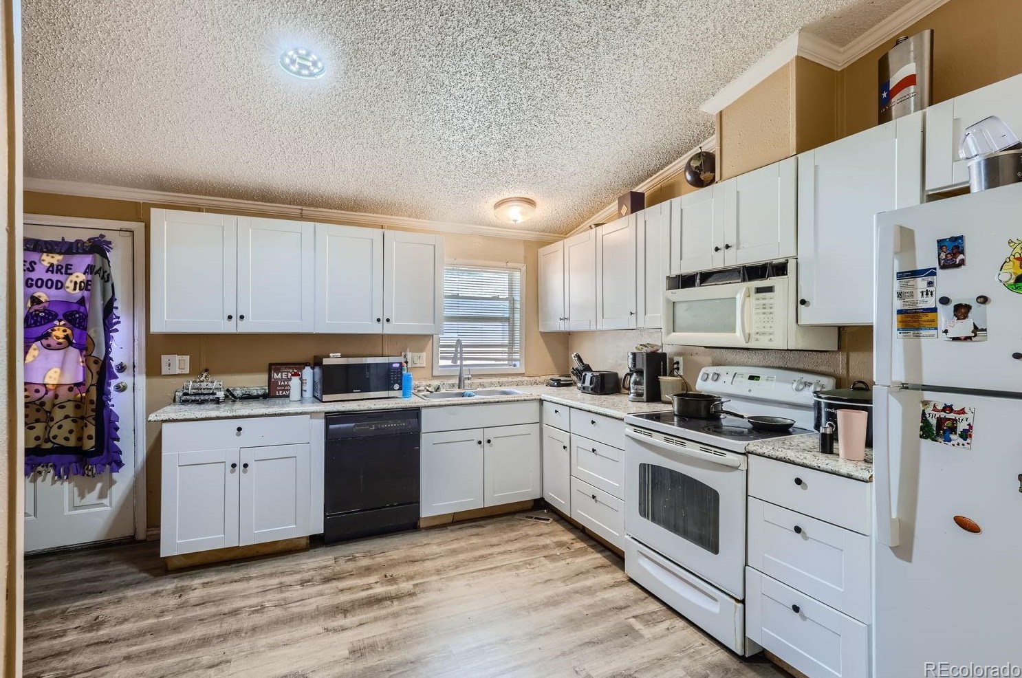 4665 Gaylord St, Denver, CO 80216-2803