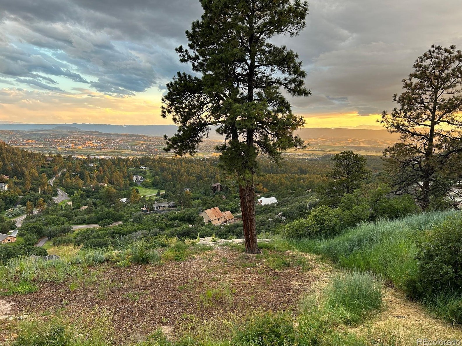 5059 Mesa Dr, Castle Rock CO 80108-9358 exterior