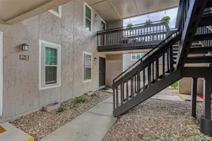 7110 S Gaylord Street, Centennial, CO 80122 - Photo 4