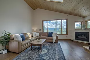 102 Thimbleberry Way, Silverthorne, CO 80498 - Photo 2