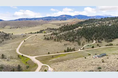 609 Eiger Road, Livermore, CO 80536 - Photo 2
