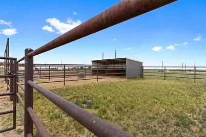 1050 S Manila Road, Bennett, CO 80102 - Photo 38