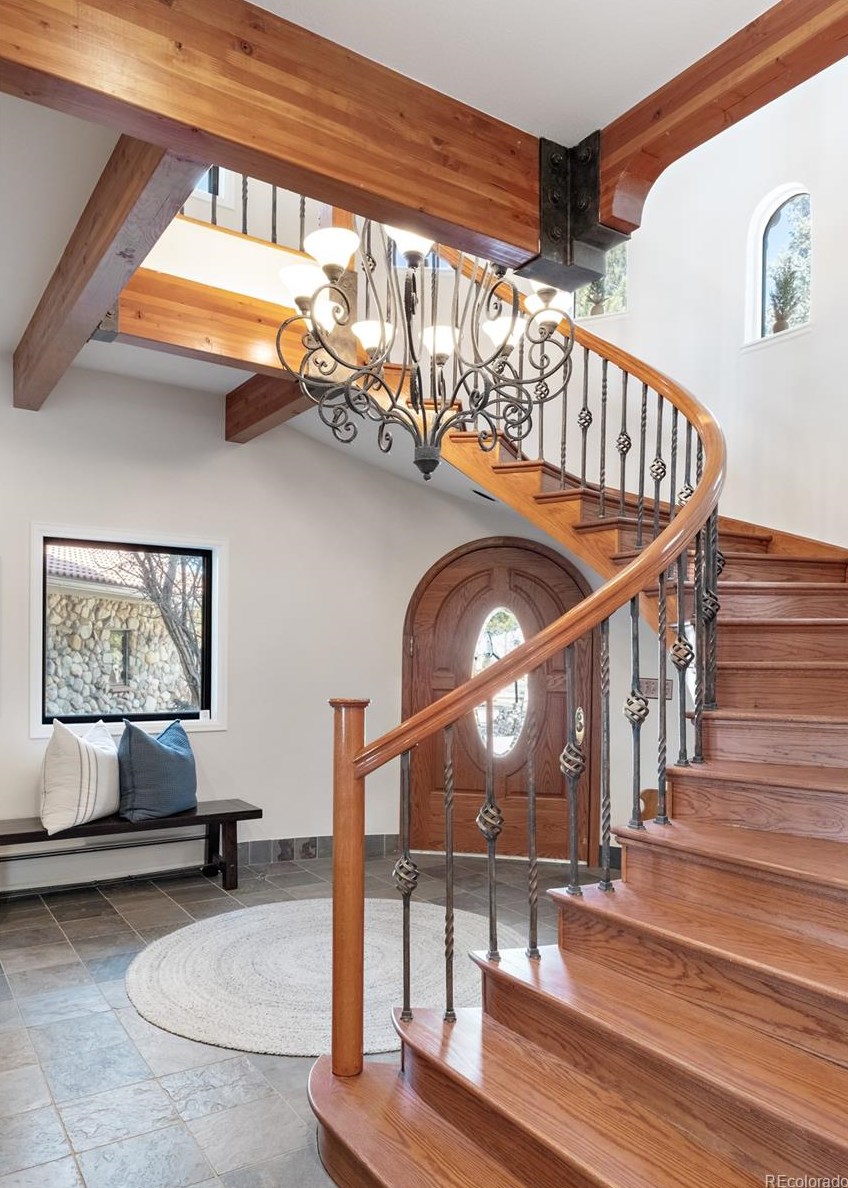 4925 Mesa Dr, Castle Rock CO  80108-9358 exterior