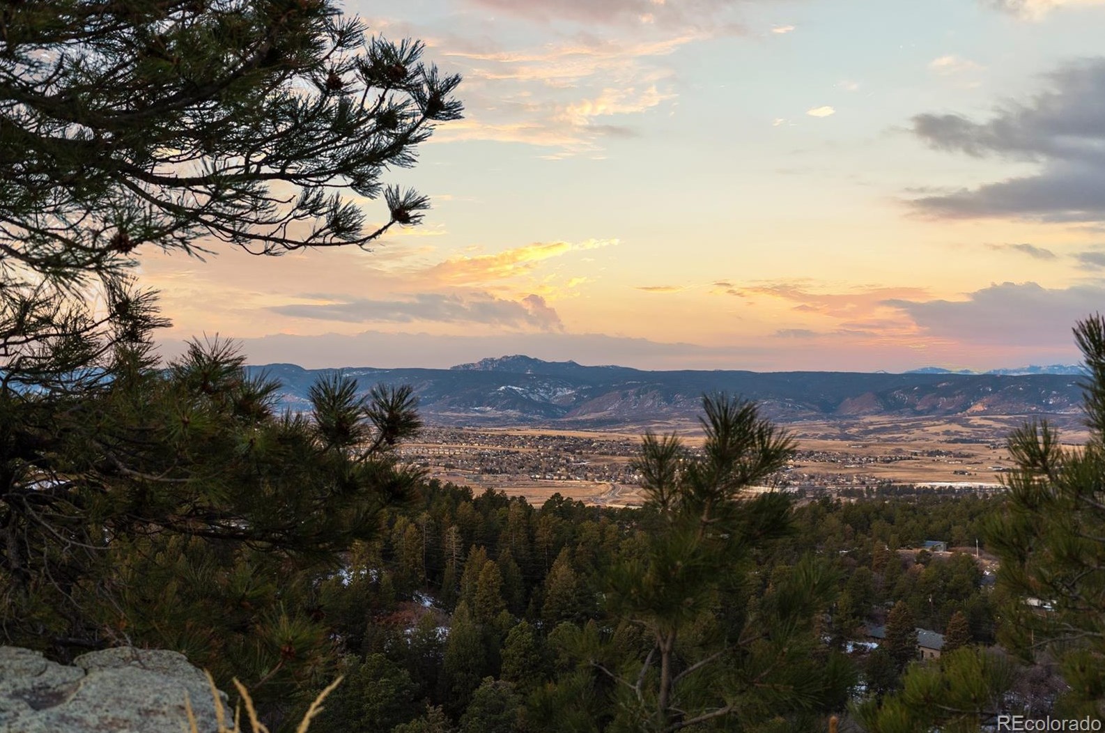 4925 Mesa Dr, Castle Rock CO  80108-9358 exterior