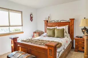 1880 E Escalante Ct, Pueblo West, CO 81007 - Photo 12