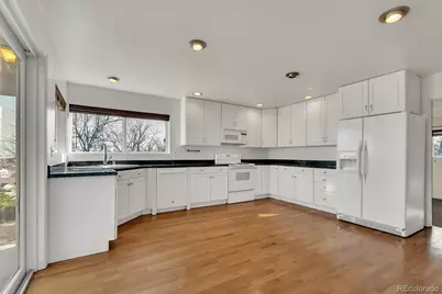 3221 W 10th Avenue Place, Broomfield, CO 80020 - Photo 4