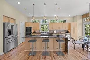 7018 Forest Ridge Cir, Castle Pines, CO 80108 - Photo 10