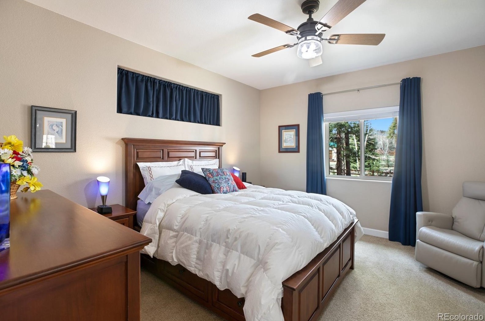 1174 Ptarmigan Dr, Woodland Park CO 80863-8005 exterior