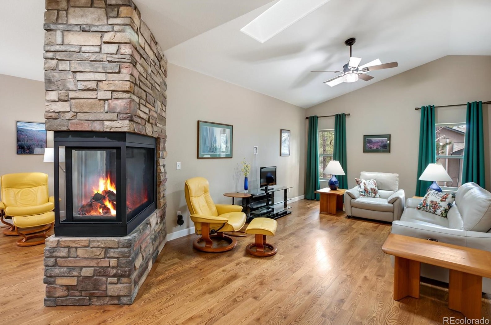 1174 Ptarmigan Dr, Woodland Park CO 80863-8005 exterior