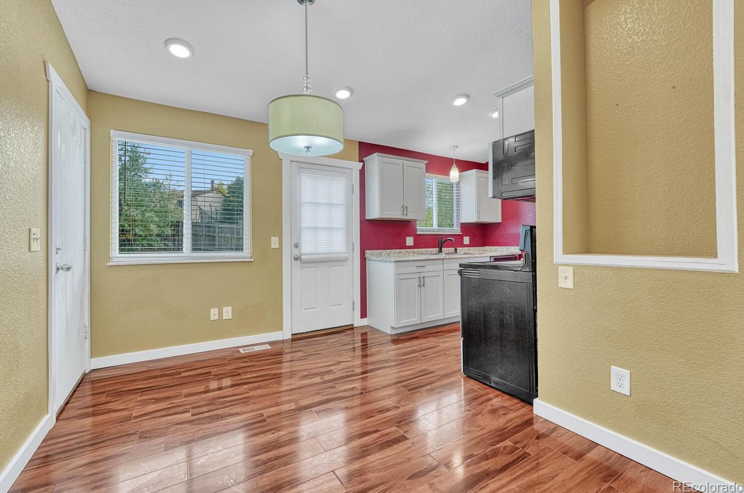 17870 Princeton Pl, Denver CO  80013-3331 exterior