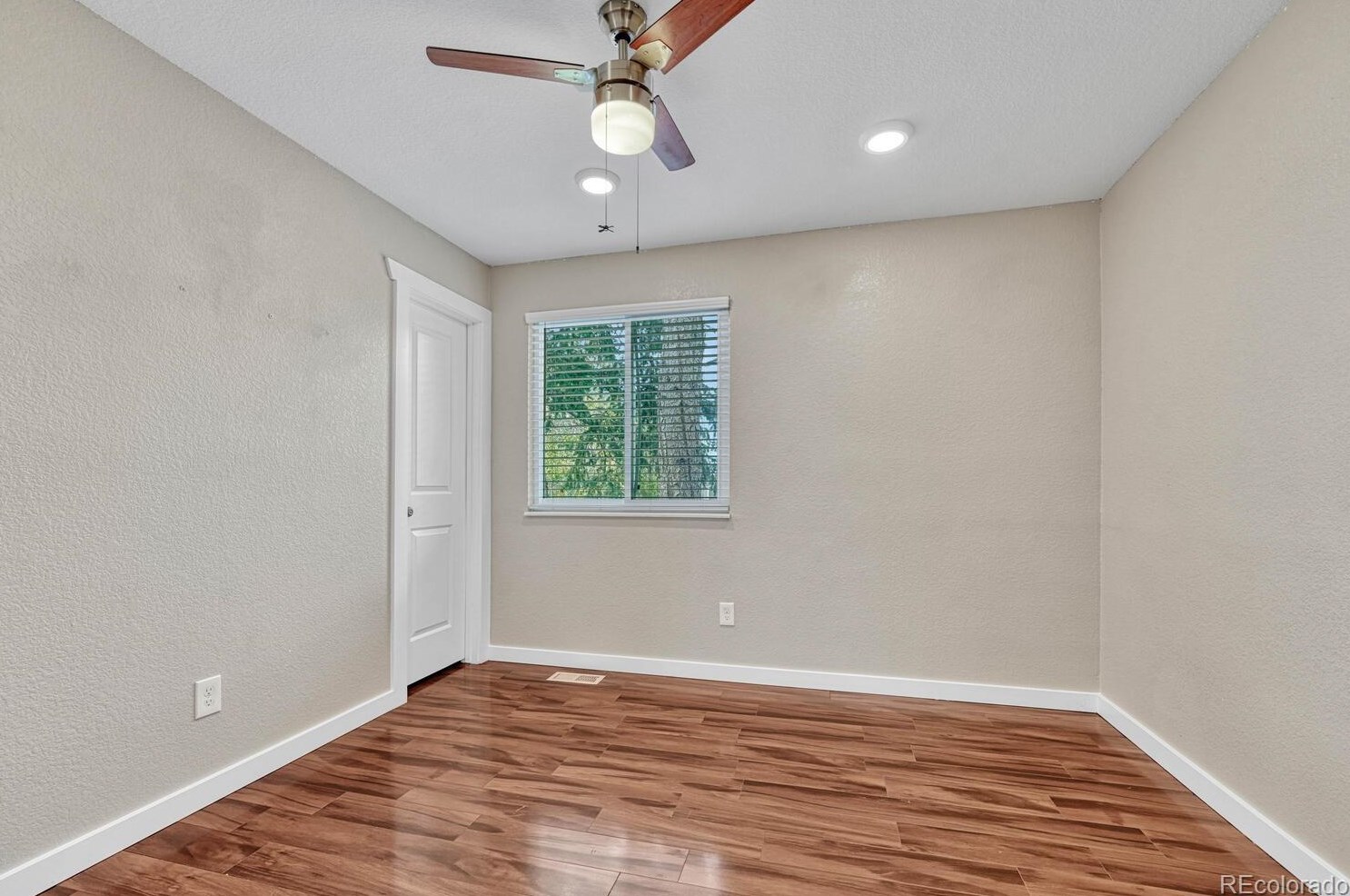 17870 Princeton Pl, Denver CO  80013-3331 exterior