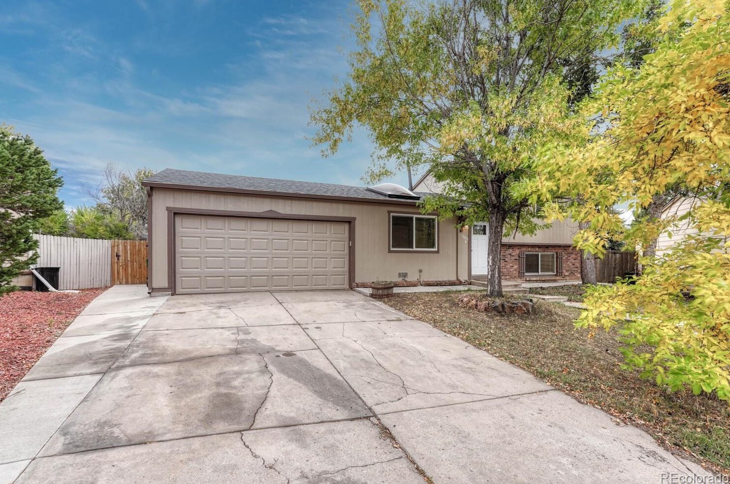 17870 Princeton Pl, Denver CO  80013-3331 exterior