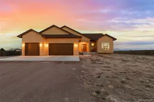 422 S Gilia Dr, Pueblo, CO 81007 - Photo 2