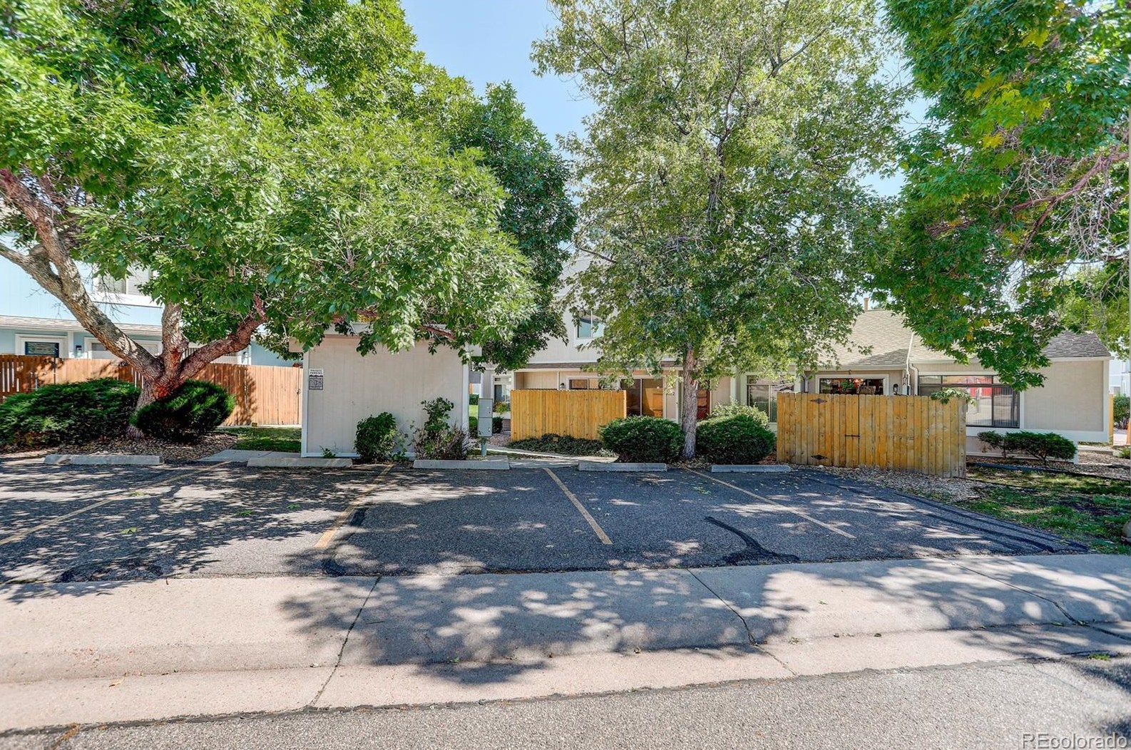 7928 Chase Cir, Arvada CO  80003-2549 exterior