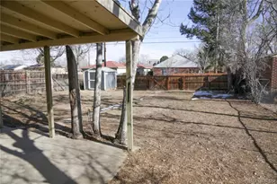 3290 Magnolia St, Denver, CO 80207 - Photo 4