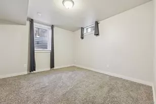 2270 Krameria St, Denver, CO 80207 - Photo 20