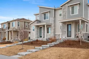 27436 E Archer Ave, Aurora, CO 80018 - Photo 2