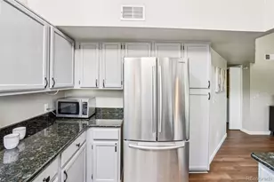 1310 S Monaco Parkway, Denver, CO 80224 - Photo 10