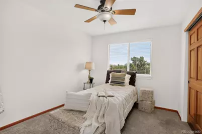 9234 W Hinsdale Place, Littleton, CO 80128 - Photo 34