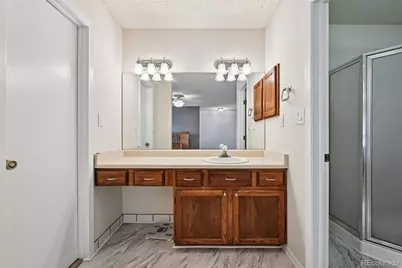 844 S Joplin Circle, Aurora, CO 80017 - Photo 28